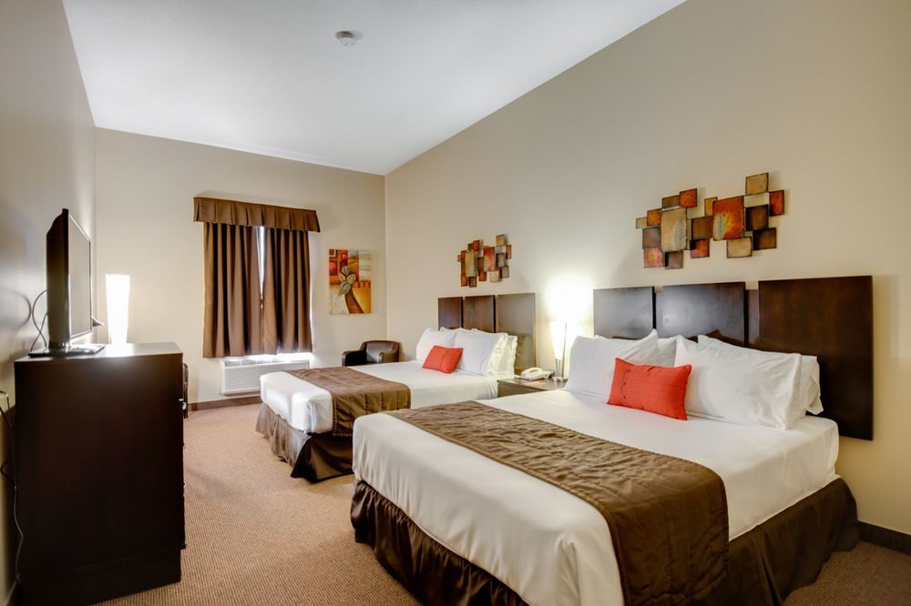 Econo Lodge Inn & Suites Saint Apollinaire Exterior foto